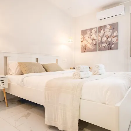 Retreat With Balcony, Steps To Rems * Fuengirola